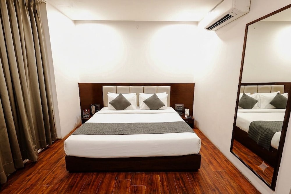 HOTEL APPLE INN 25/66