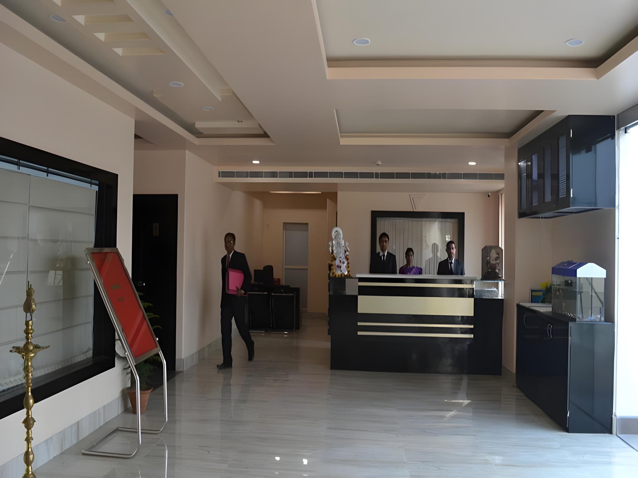 Madhuvan Palace 8/33