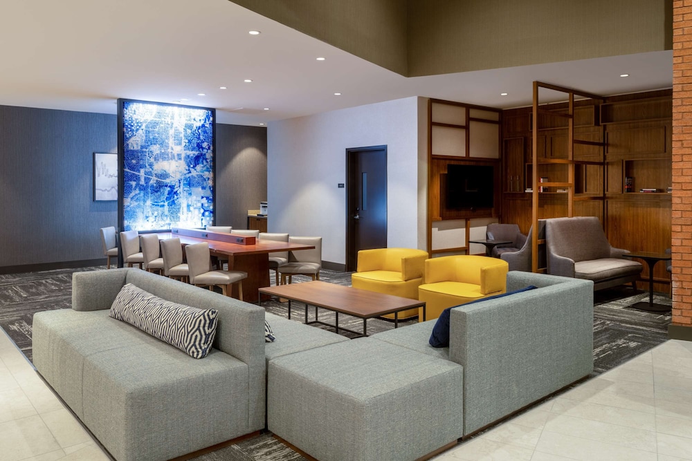 Hyatt Place Fort Worth-Alliance Town Center 30/47
