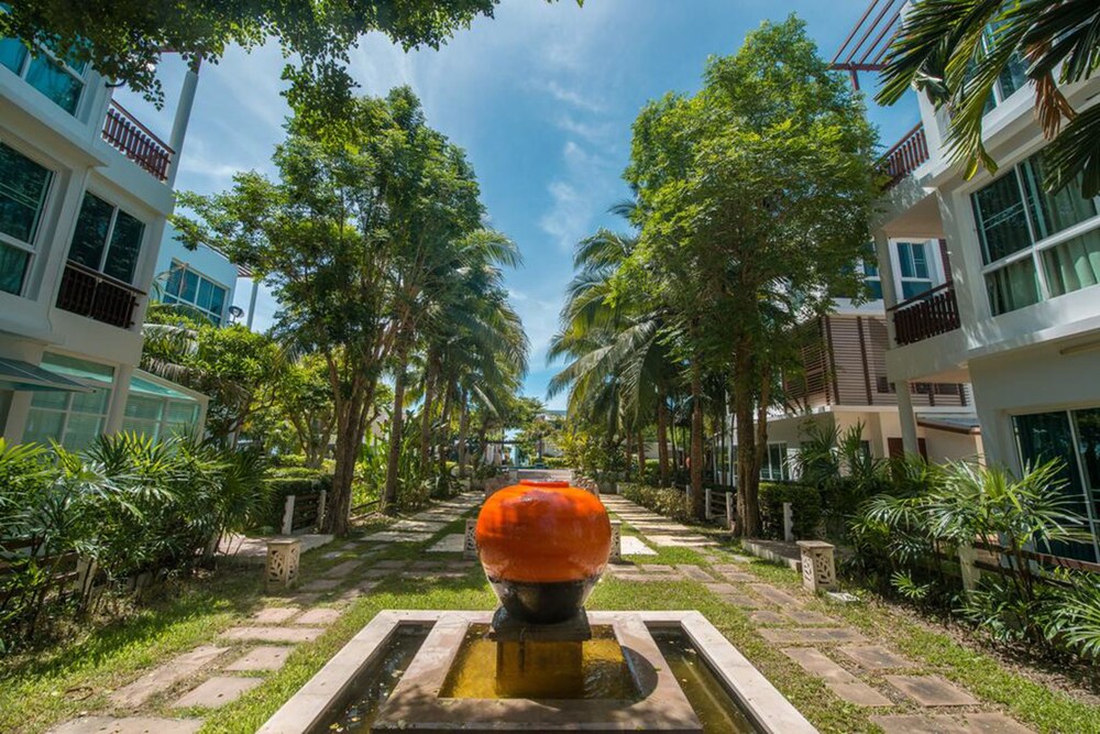 Simantra Private Villas 23/24