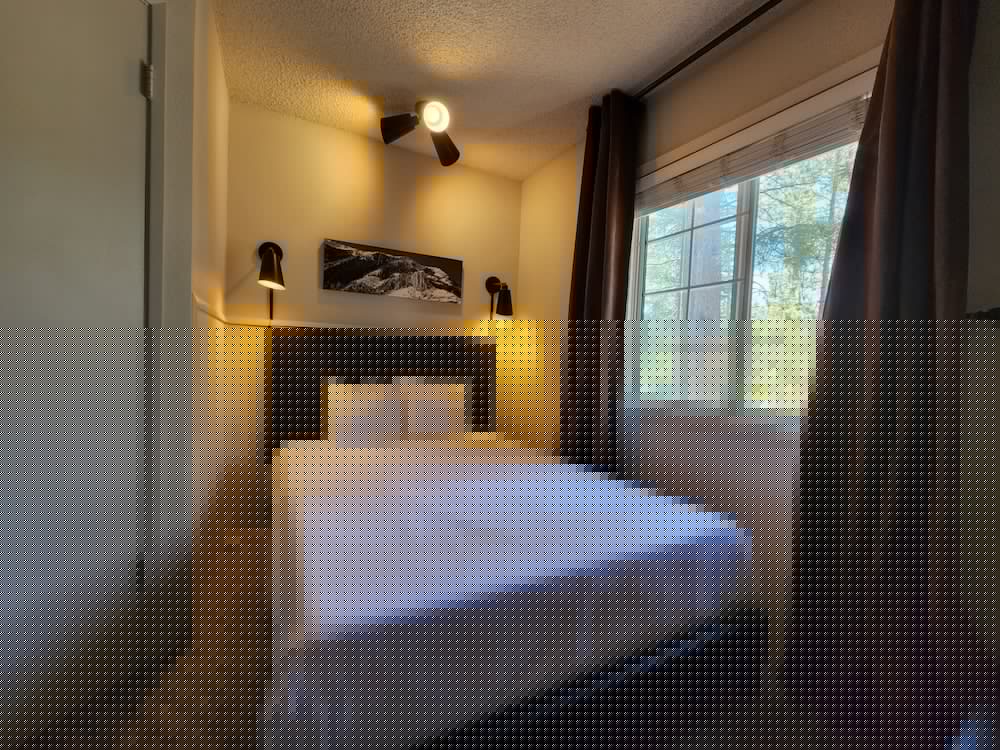 Cinnamon Bear Inn 30/80