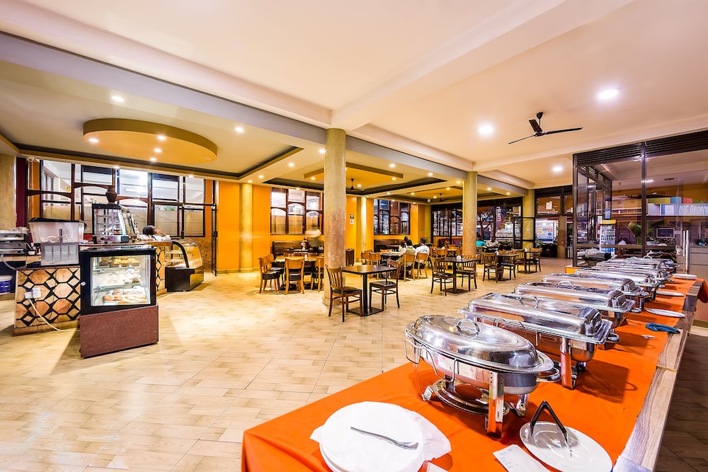 Igar Plaza Hotel 36/42