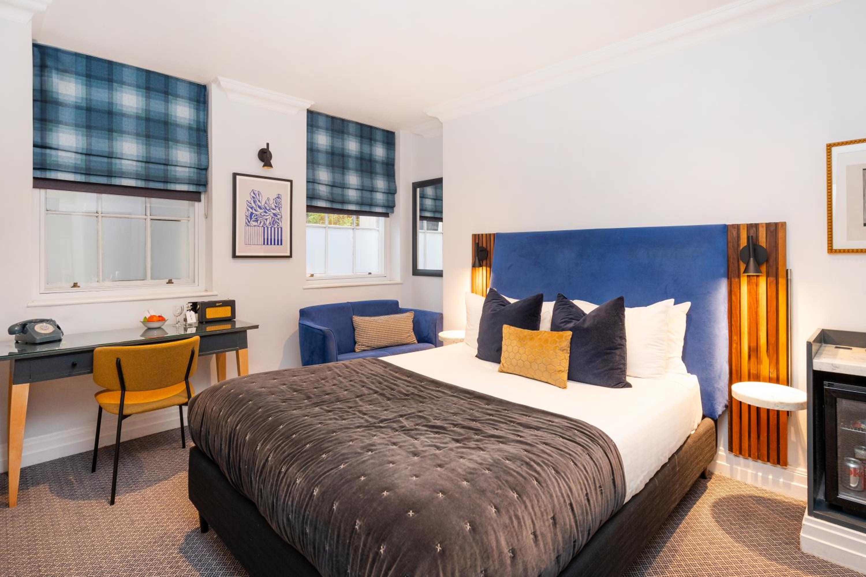 Basement, Double Bed