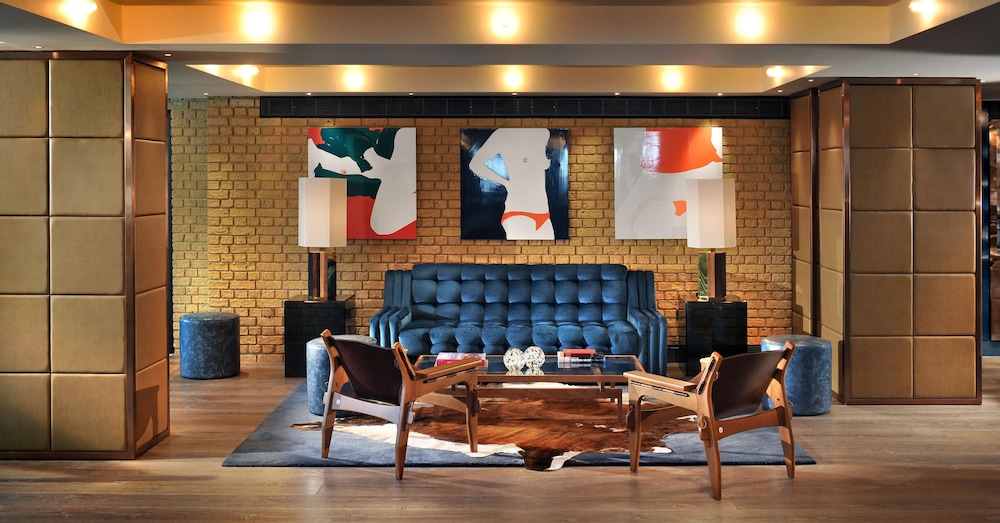 THE HARI LONDON(Ex-Belgraves) 53/71