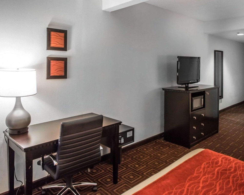 Quality Inn Suites Nj State Capital Area 23/32
