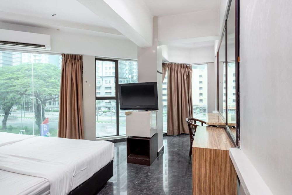 Subang Park Hotel 15/64