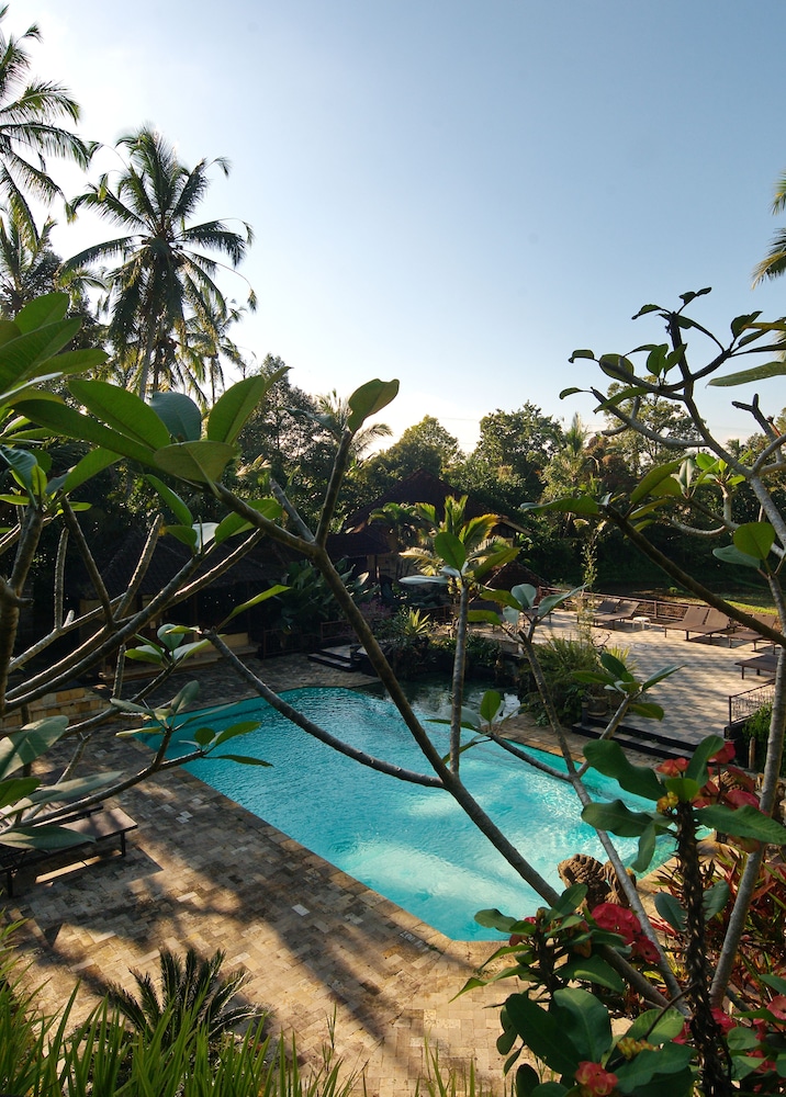 Cempaka Belimbing Villas 30/42