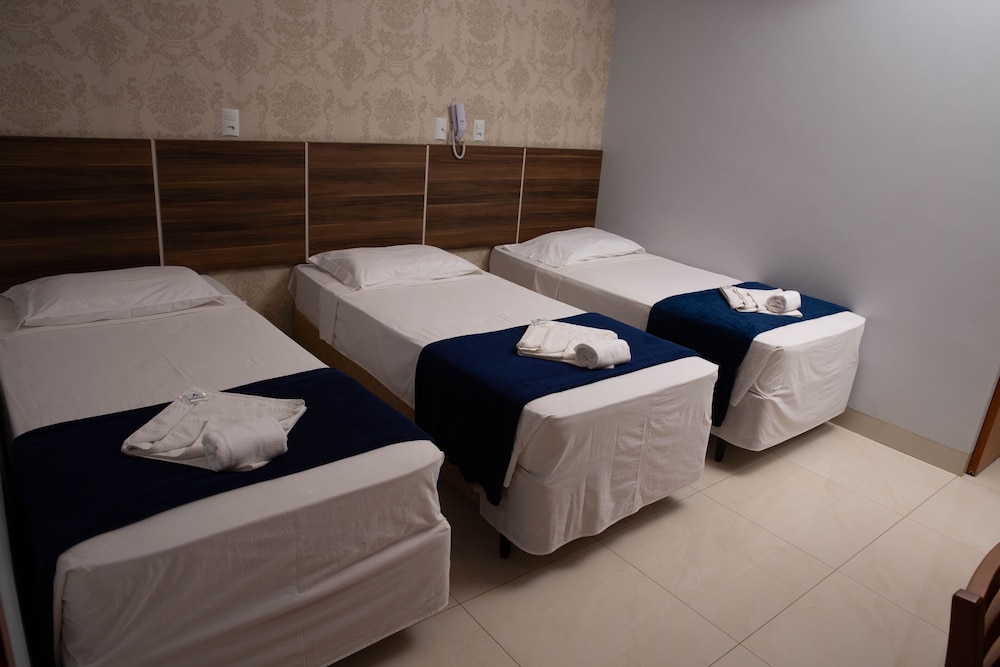 Hotel Araguaia 6/35