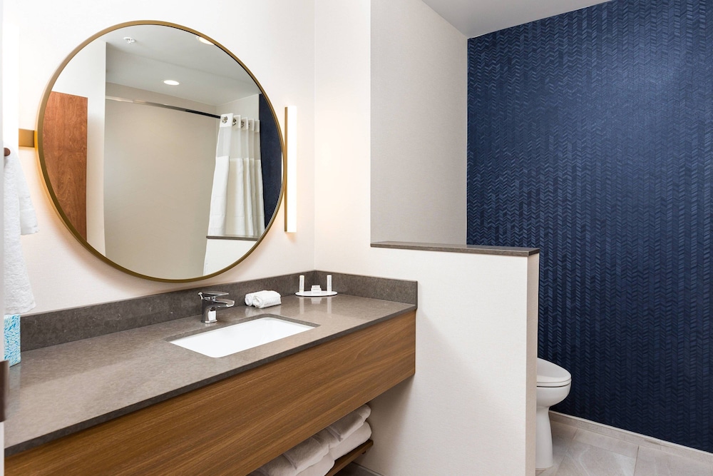 Suite, 2 Queen Beds, Sofa, Accessible, Fairfield Inn & Suites By Marriott Crestview 2/2