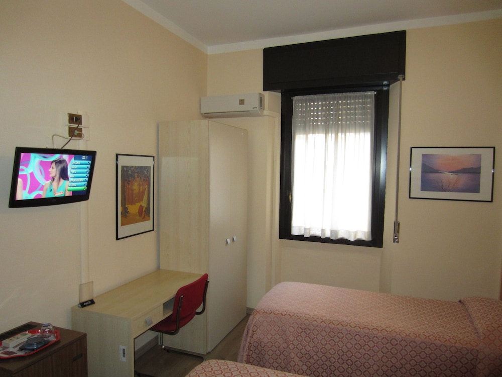 Hotel Europa Sesto San Giovanni 20/37