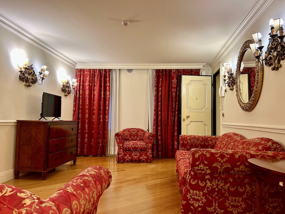 Torre dell Orologio Suites 47/60
