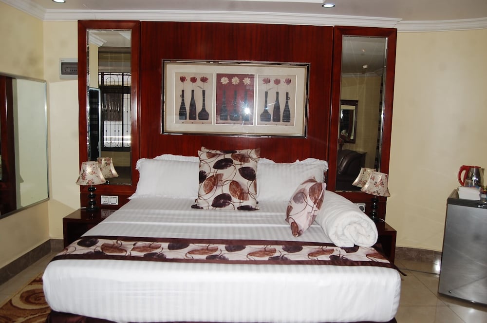 Don Suite Hotel 5/28