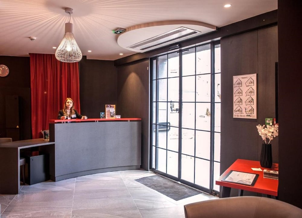 COMFORT HOTEL SIXTEEN PARIS MONTROUGE 9/67