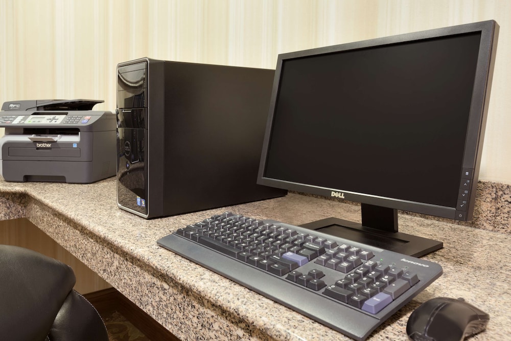 Country Inn and Suites By Radisson Gillette WY 16/51
