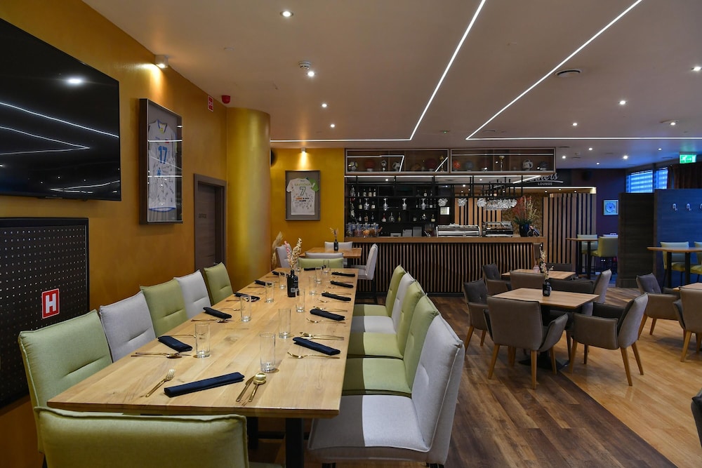 DoubleTree by Hilton Ljubljana 34/44