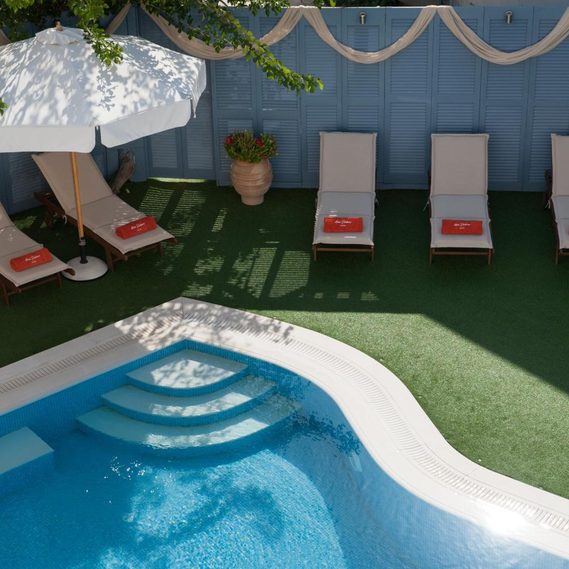 Anna Platanou Hotel Paros 69/71