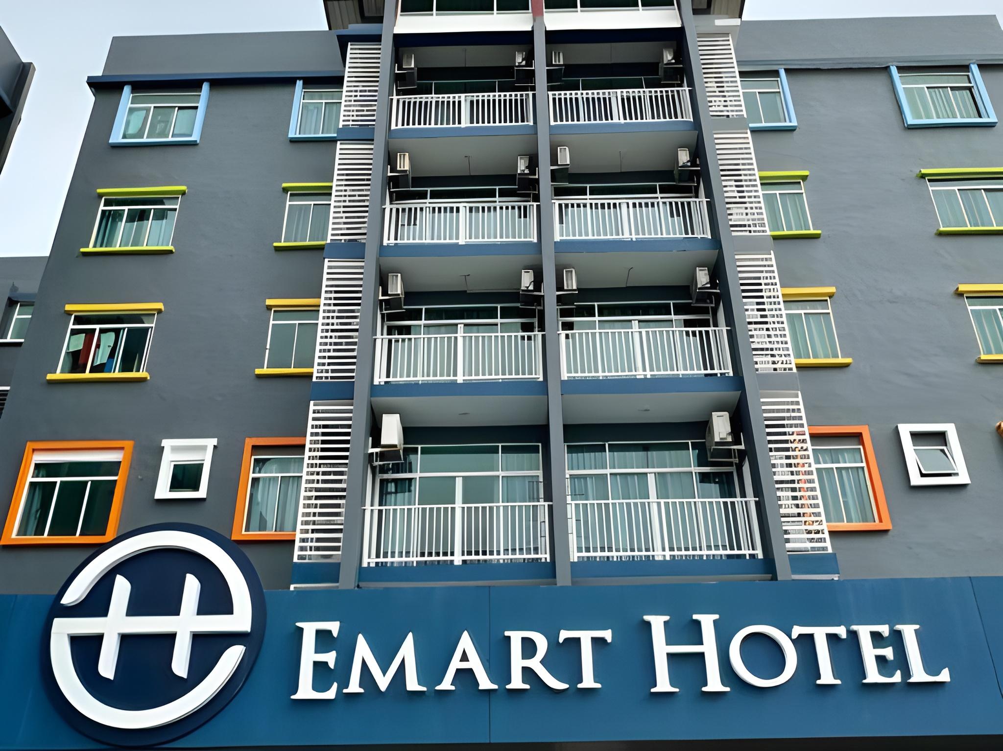 Emart Hotel (Riam) Sdn Bhd 3/50