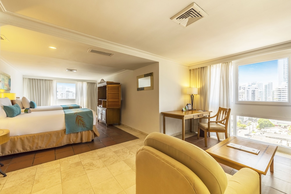 Hotel Almirante Cartagena Colombia 10/75