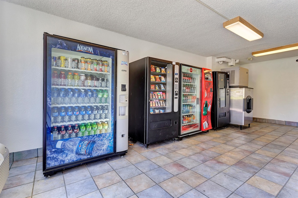 Motel6 Belmont, CA San Francisco Redwood City 45/61