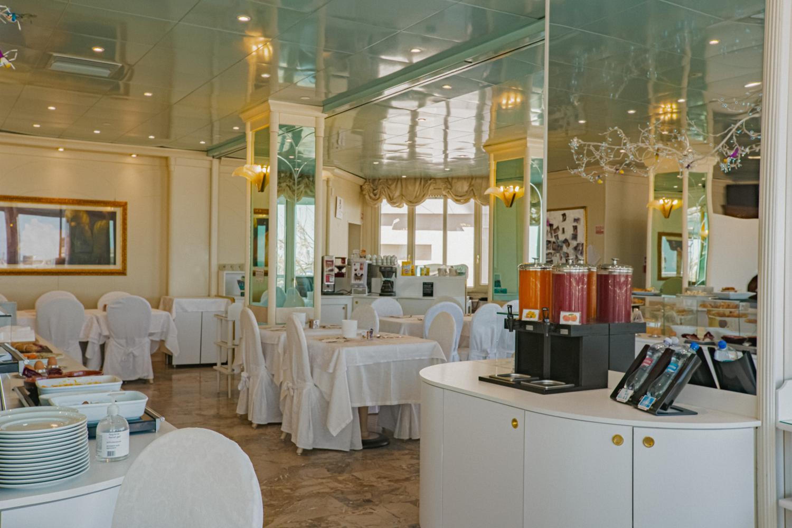Des Nations Sul Mare Hotel 30/50