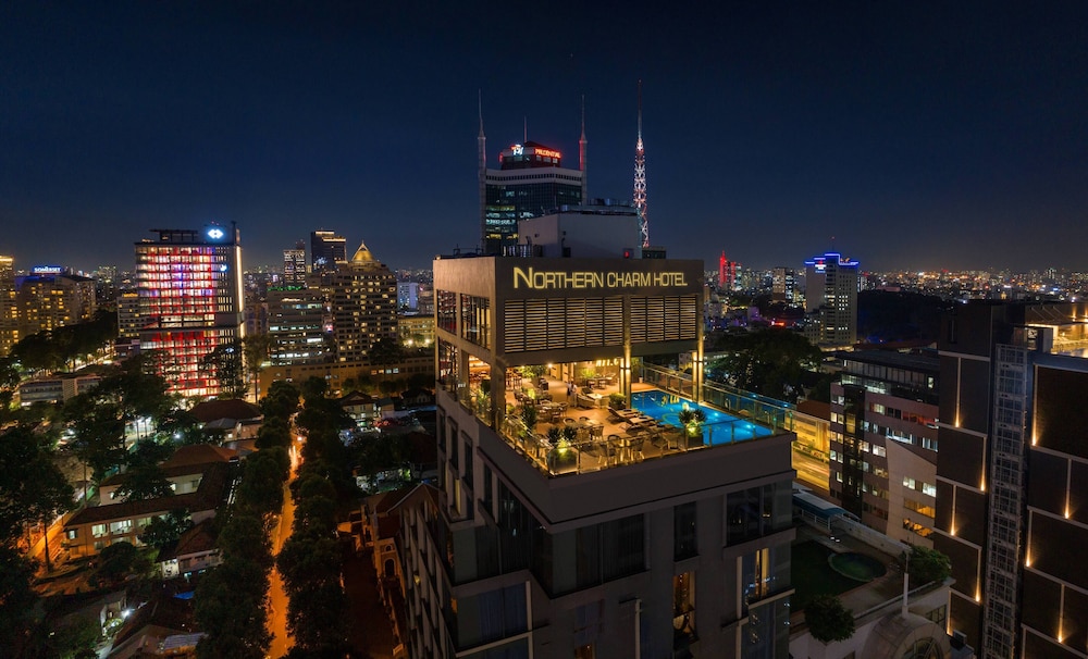 Northern Charm Hotel 4/50