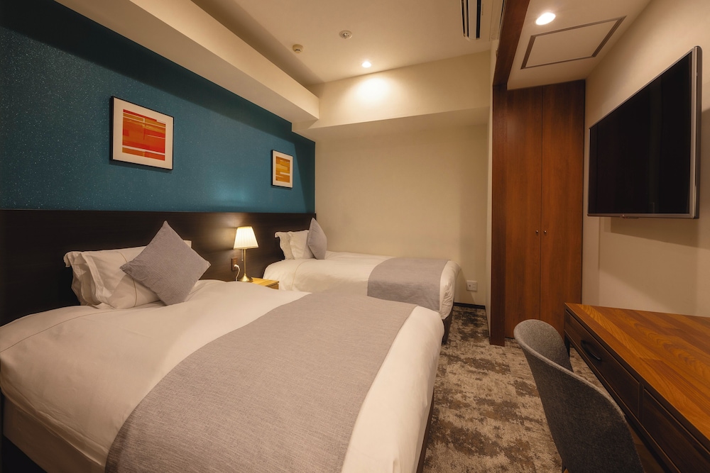 Semi Room, Premium, Family, 4 Beds, 2 Semi Double Beds, with Extra Bed, 3 Sofa