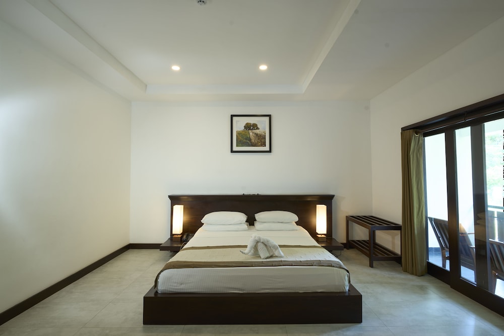 Rajarata Hotels 13/50