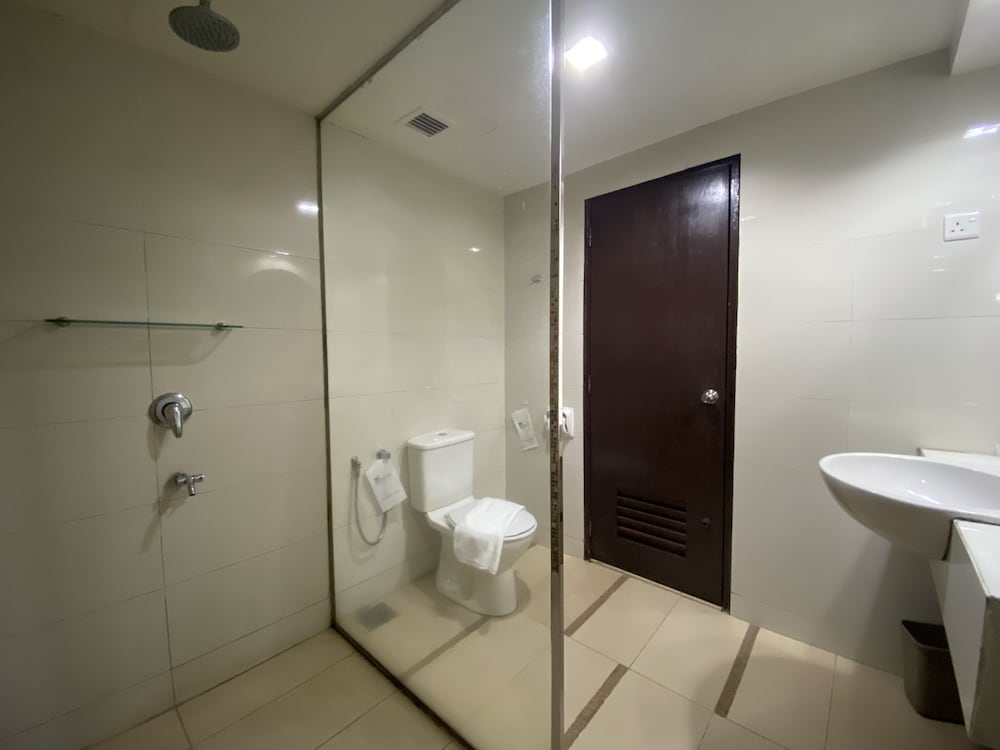 Residence Inn Cherating 69/71