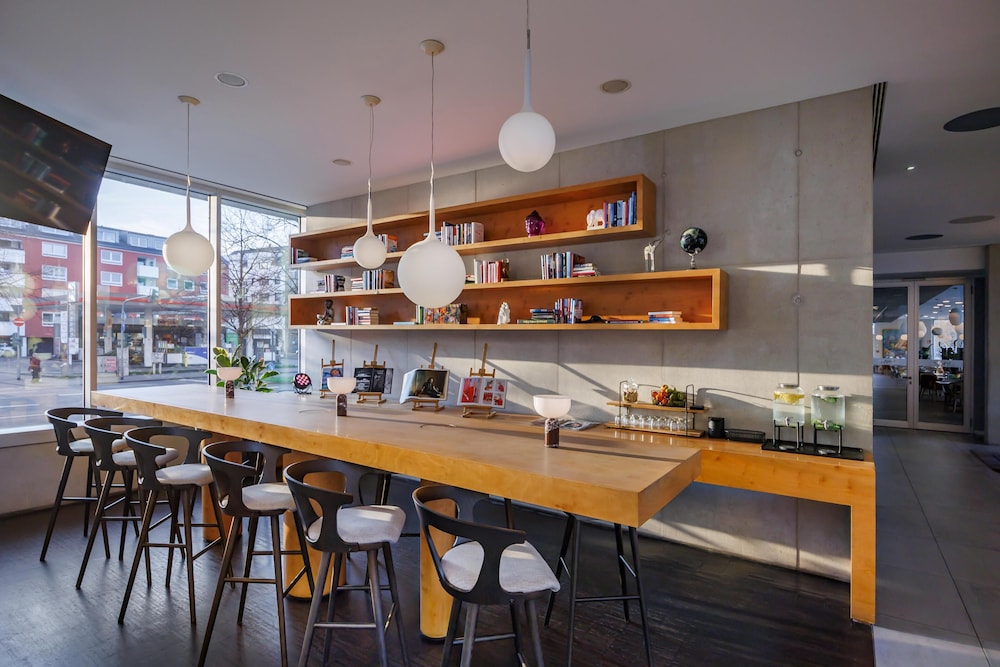 art otel Cologne powered by Radisson Hotels 36/50