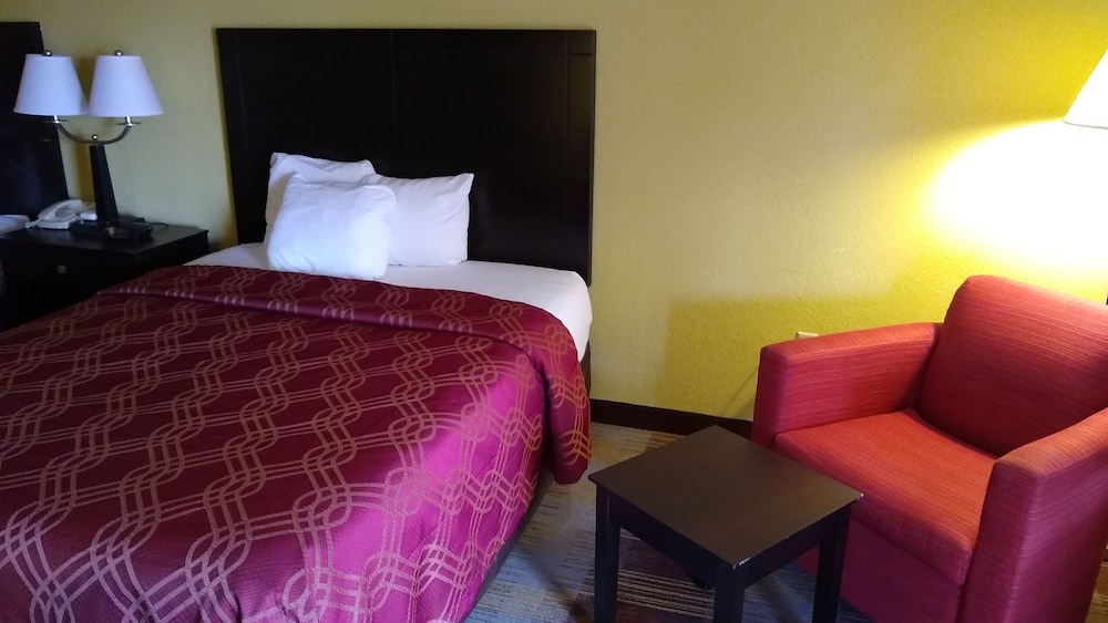Econo Lodge Inn & Suites West - Energy Corridor 19/43