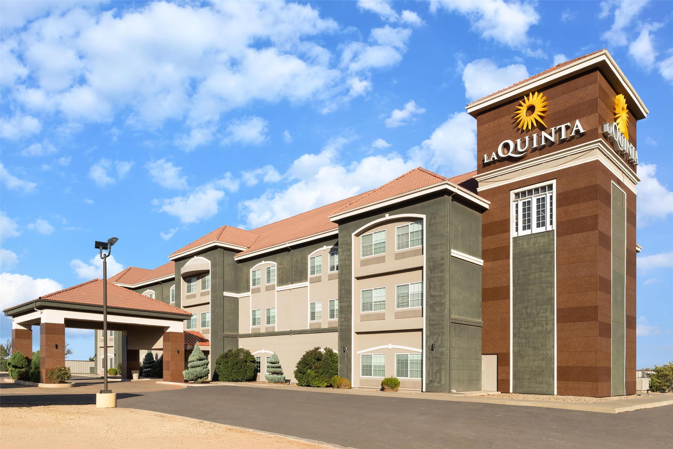 La Quinta Inn And Suites By Wyndham Tucumcari 61/68