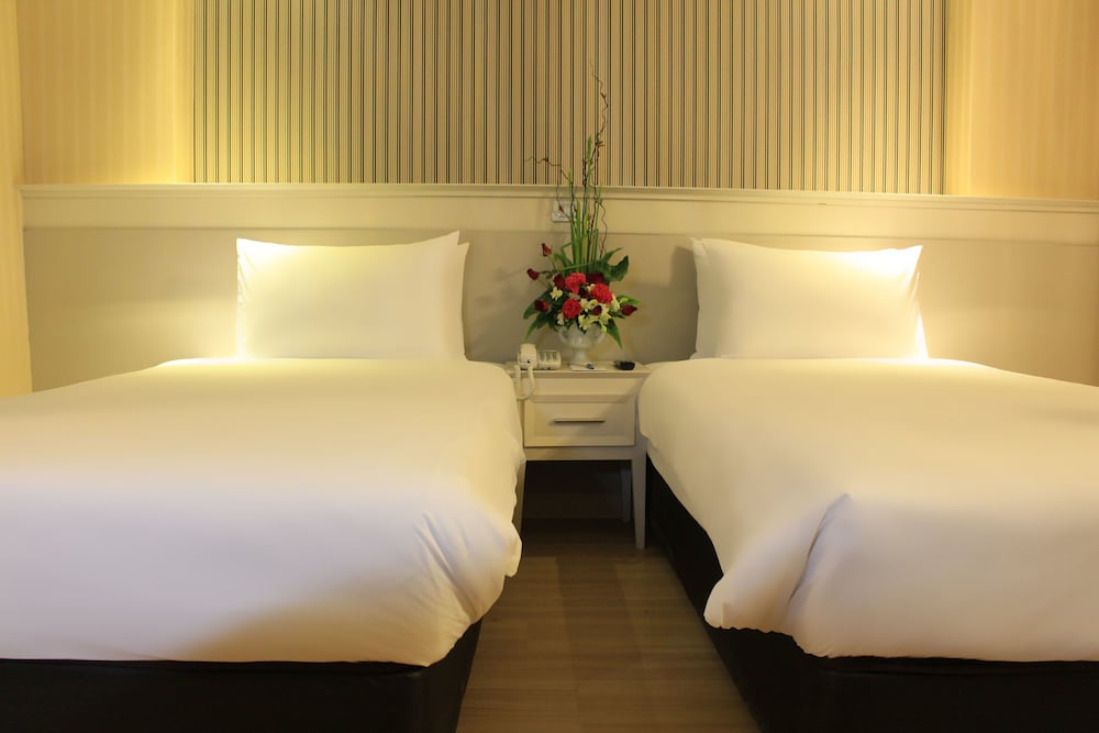 Vwish Hotel 15/80