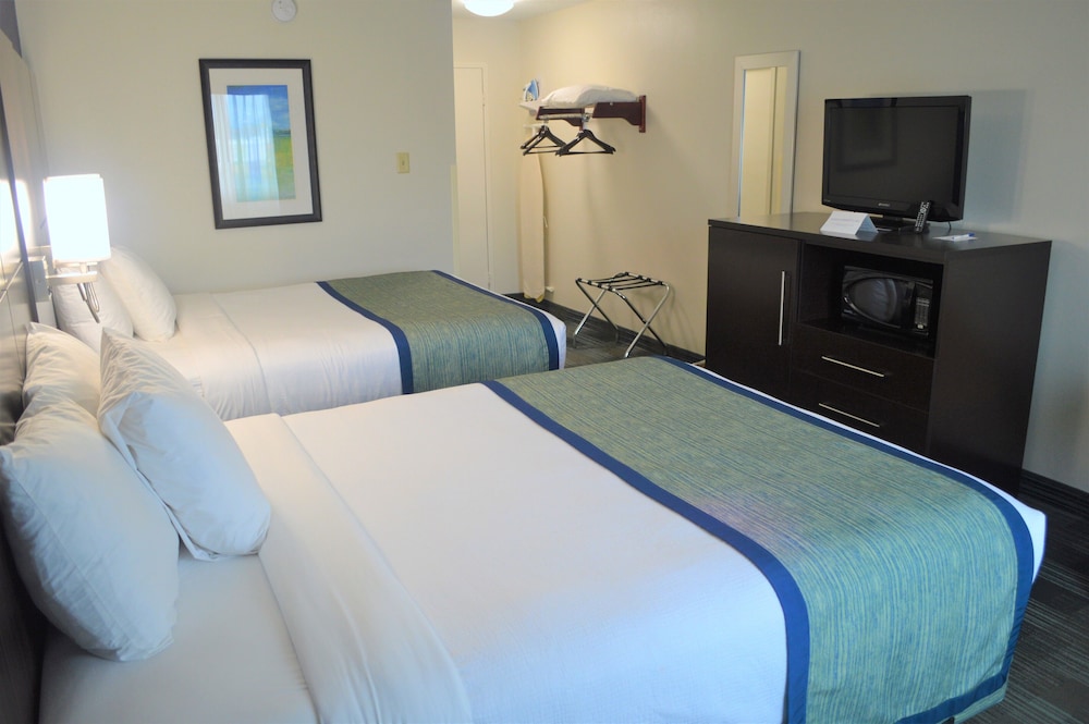 Falmouth Inn 21/65