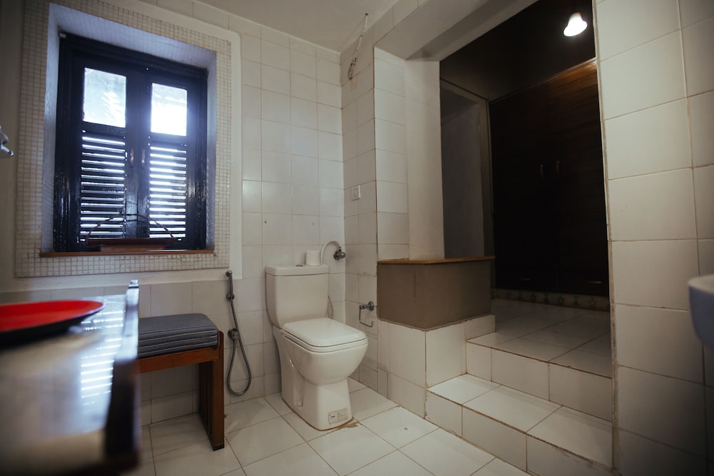 CASA BRITONA GOA 46/50