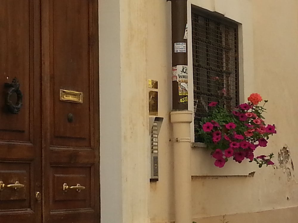 B B Ventisei Scalini A Trastevere 40/81