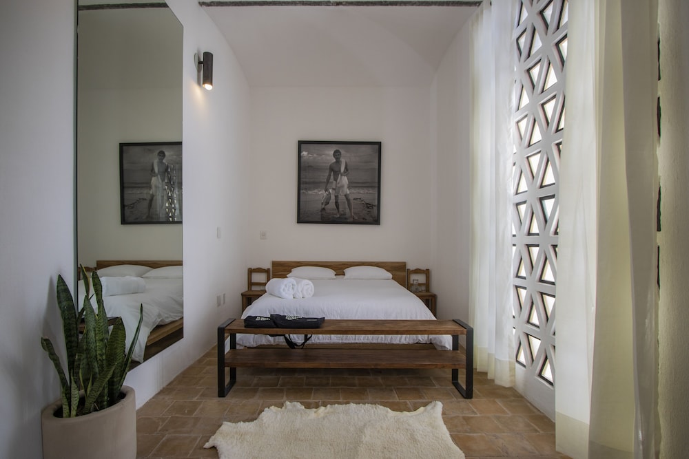 Hotel Sin Nombre 16/50