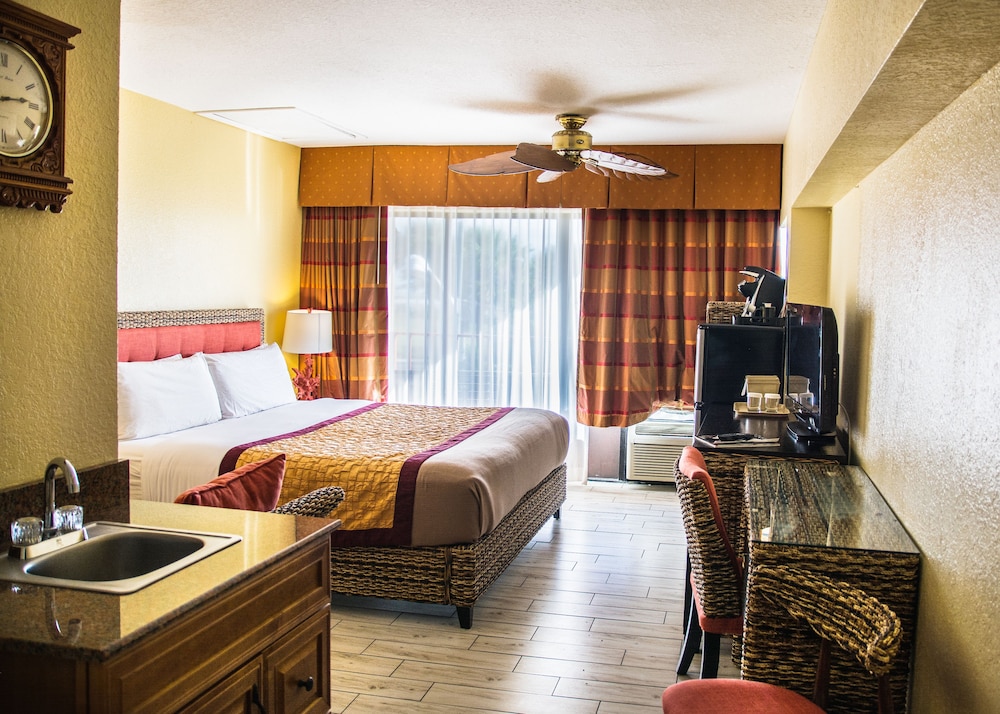 The Royal Inn Beach Hotel Hutchinson Island 19/66