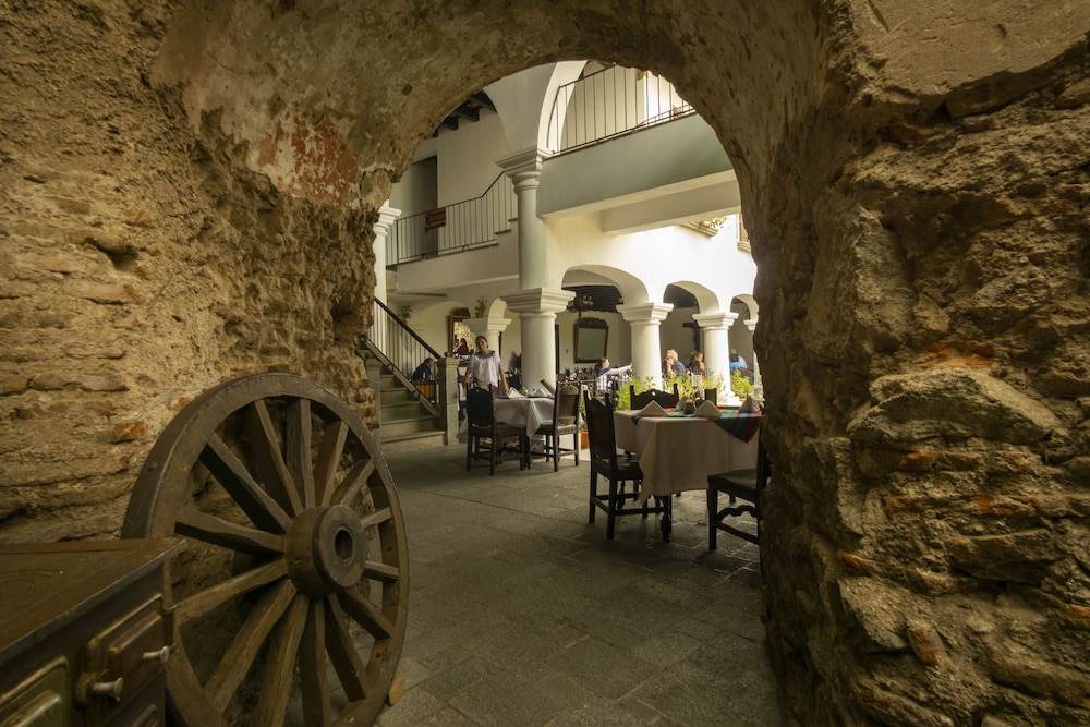 Posada de Don Rodrigo La Antigua Guatemala 69/72