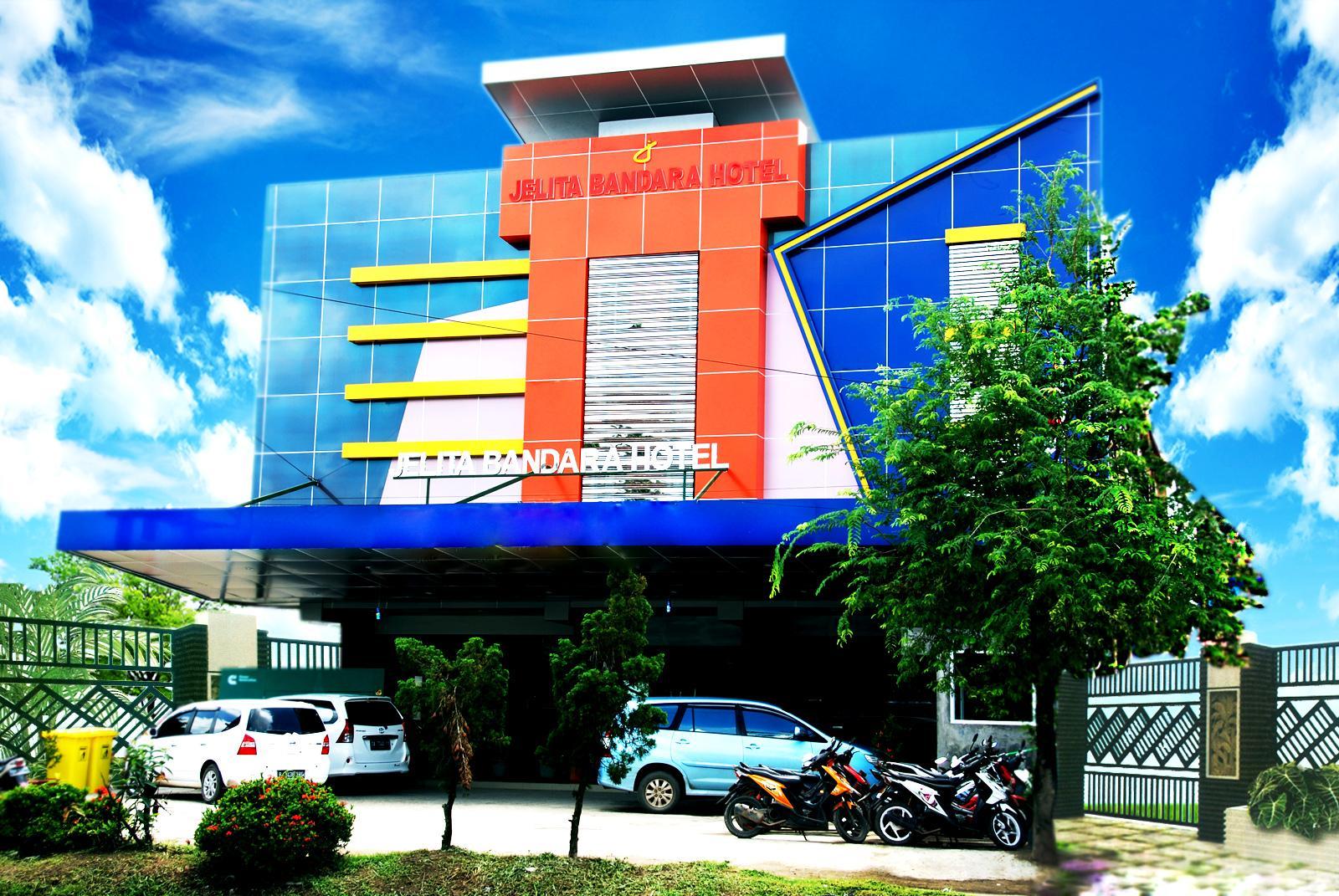 Jelita Bandara Banjarbaru 3/39