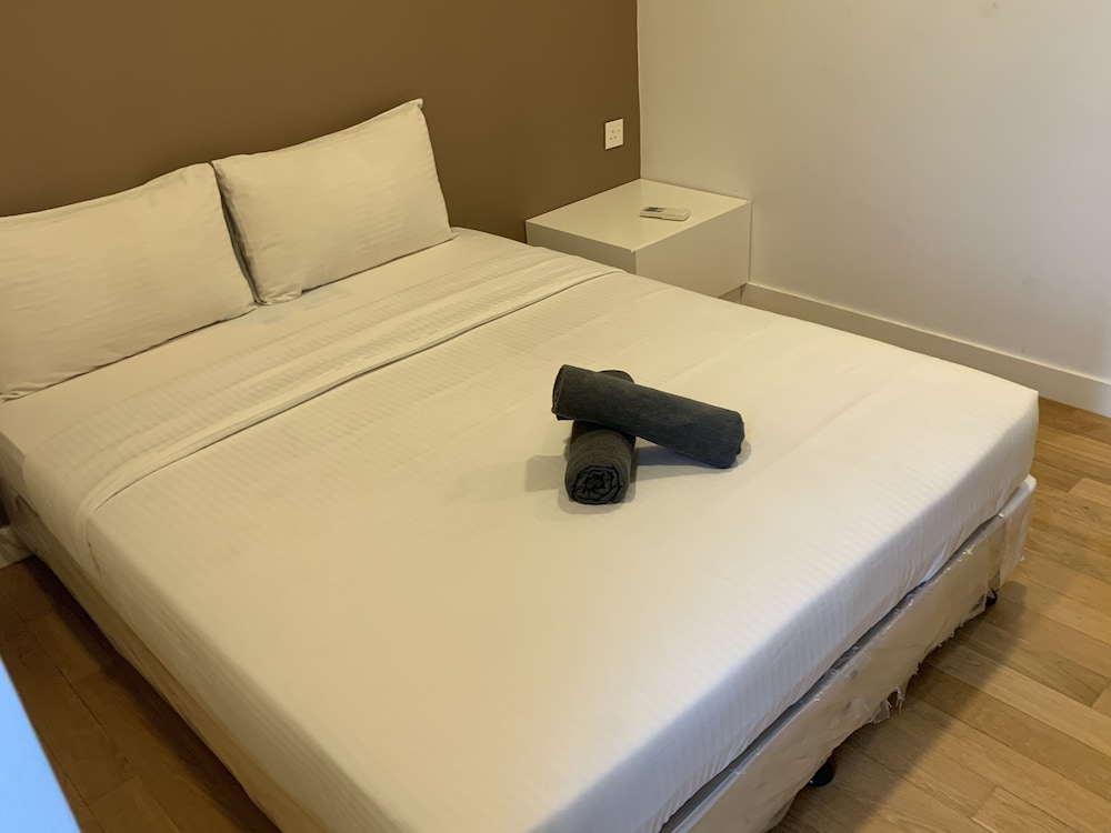 Platinum Service Suite at The Face 26/68