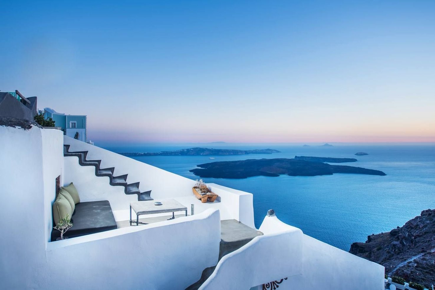 Sophia Luxury Suites 2/5