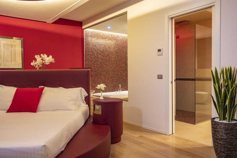 Hotel Glamour 16/67