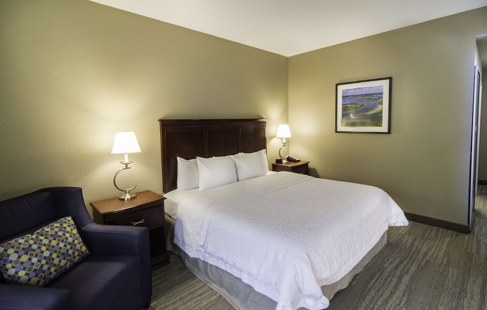 Hampton Inn Kingsland 15/67