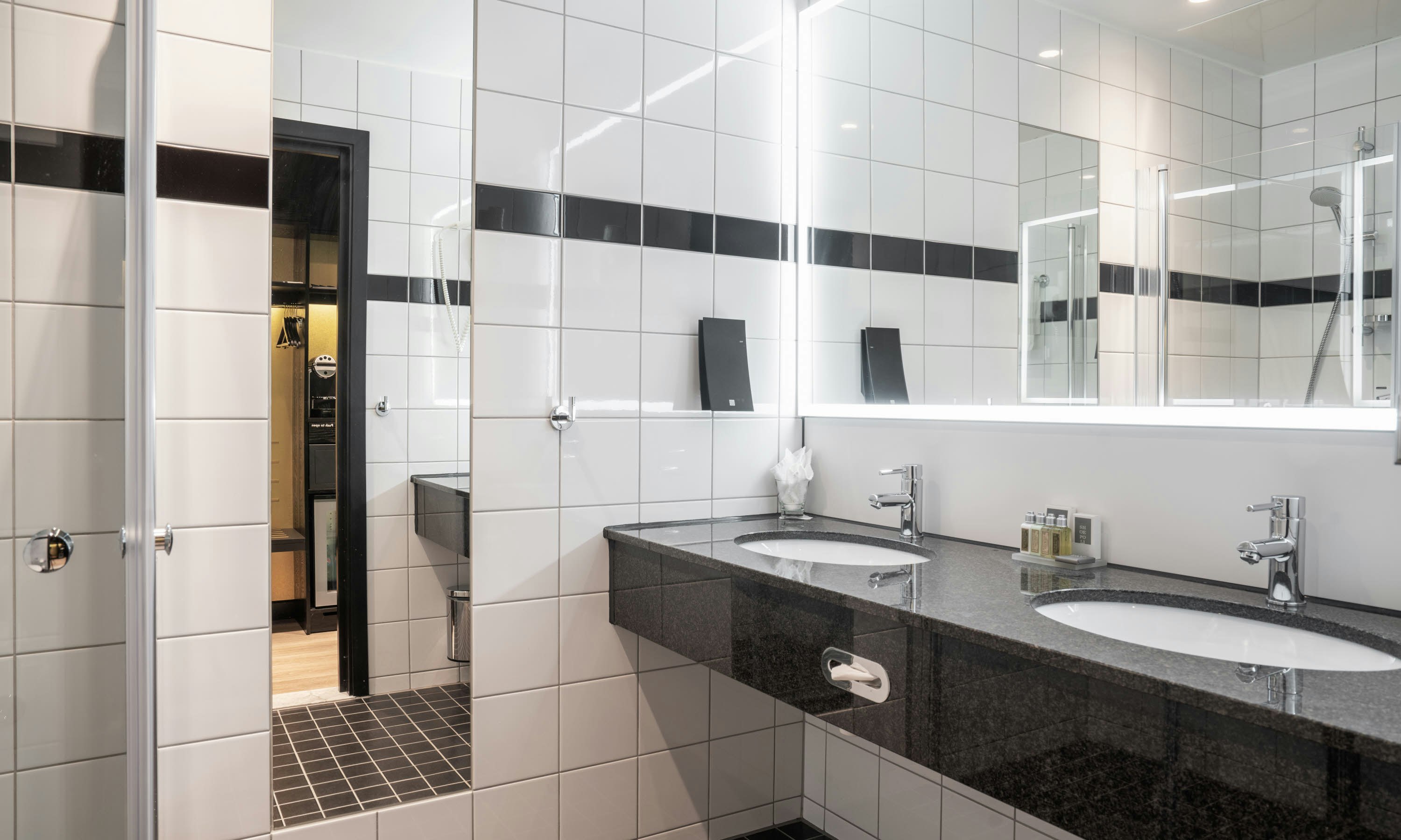 Thon Hotel Oslo Airport 54/59