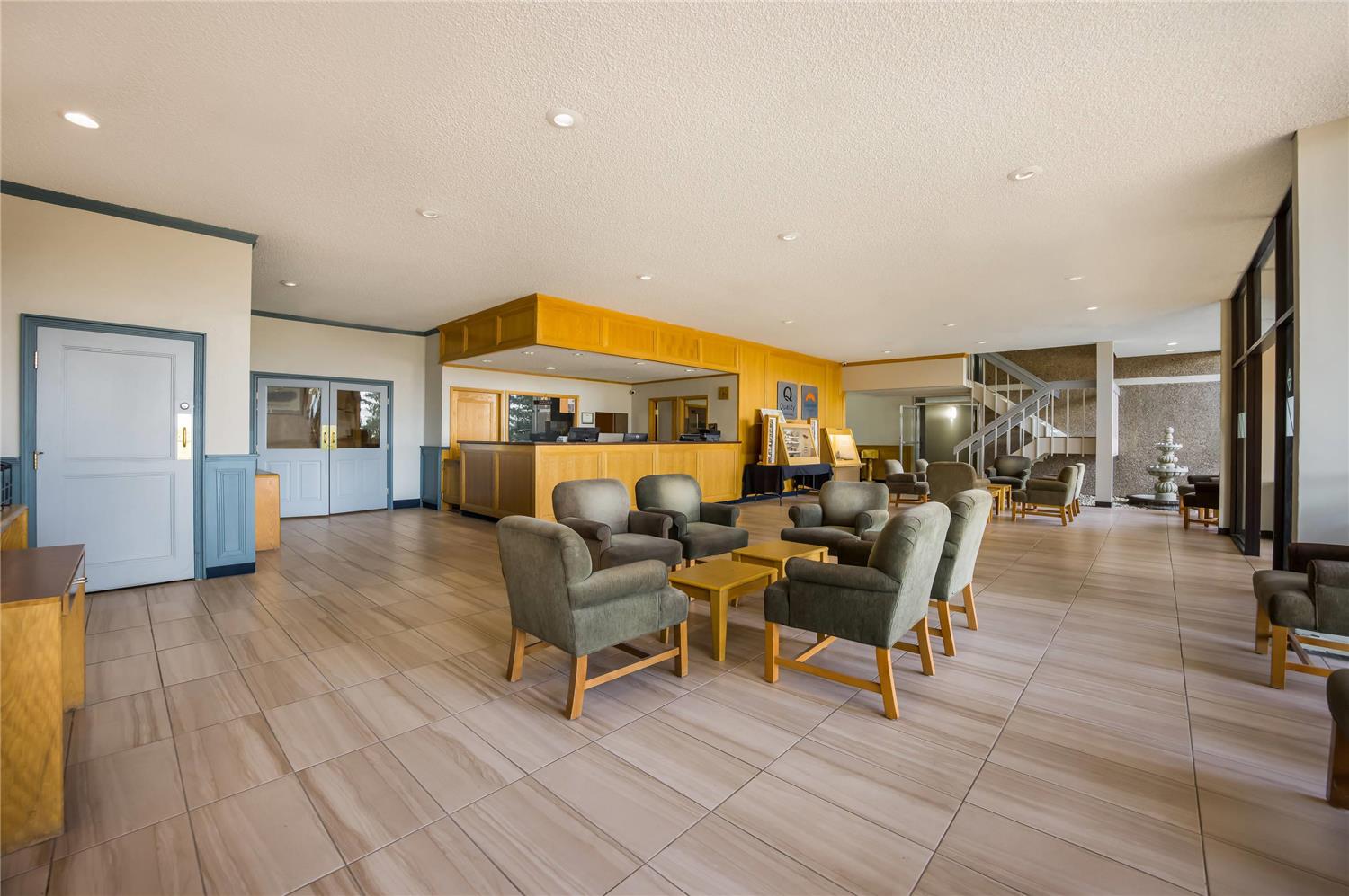 Suburban Studios Canon City, CO 20/25