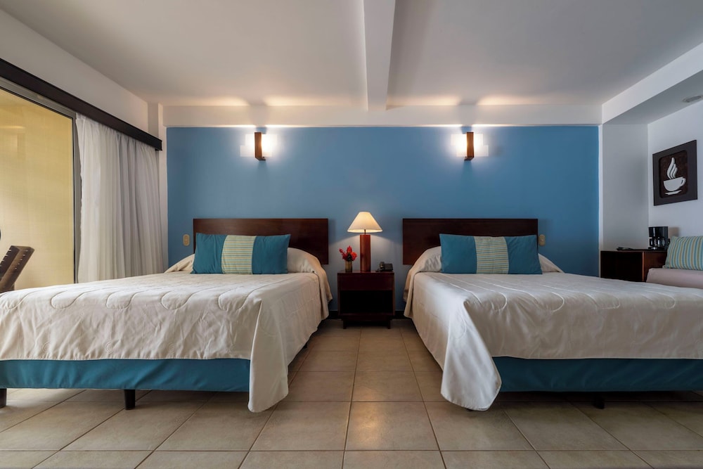 Tango Mar Beachfront Boutique Hotel and Villas 12/49