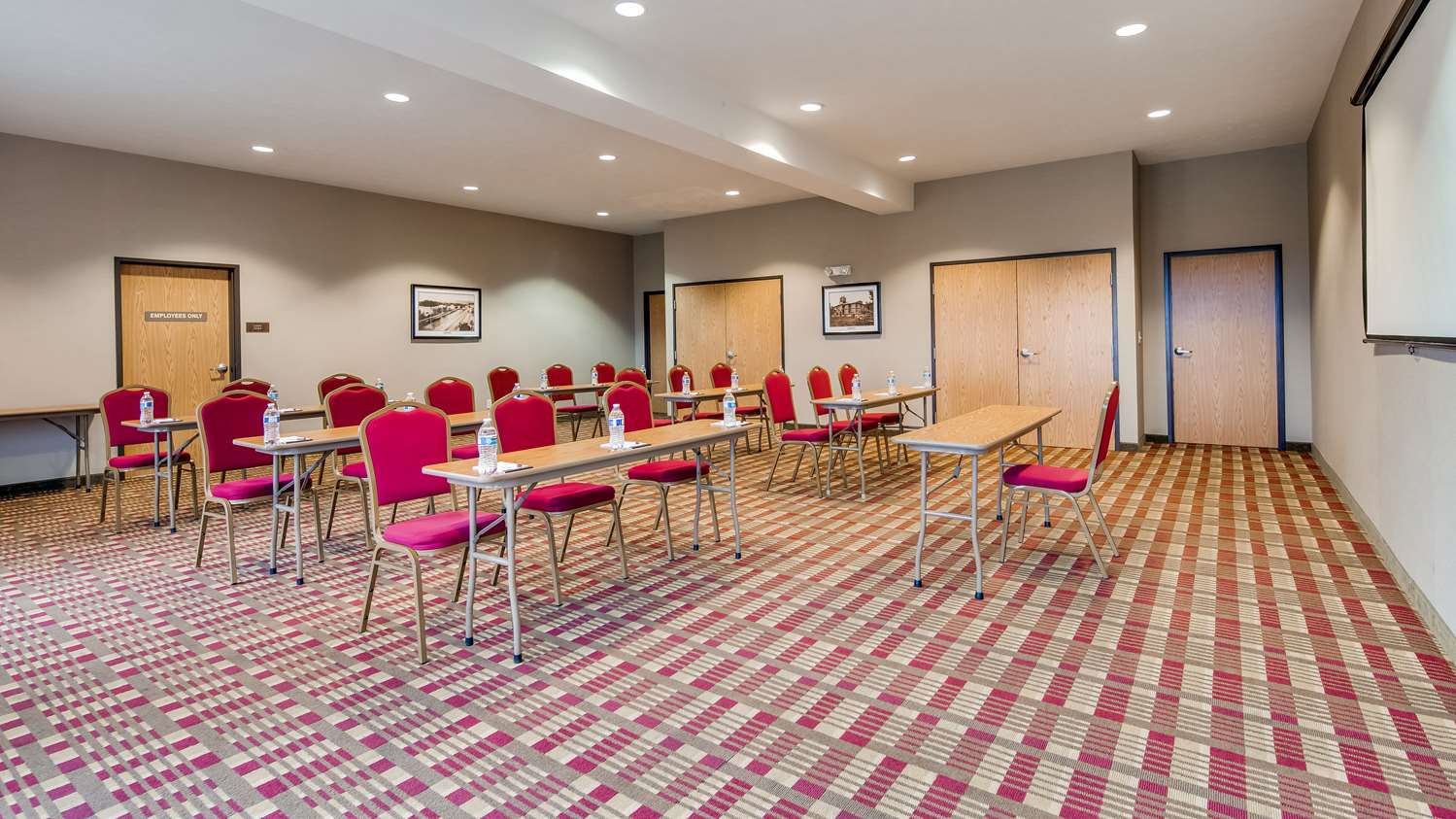 Best Western Plus Grapevine Inn 41/42