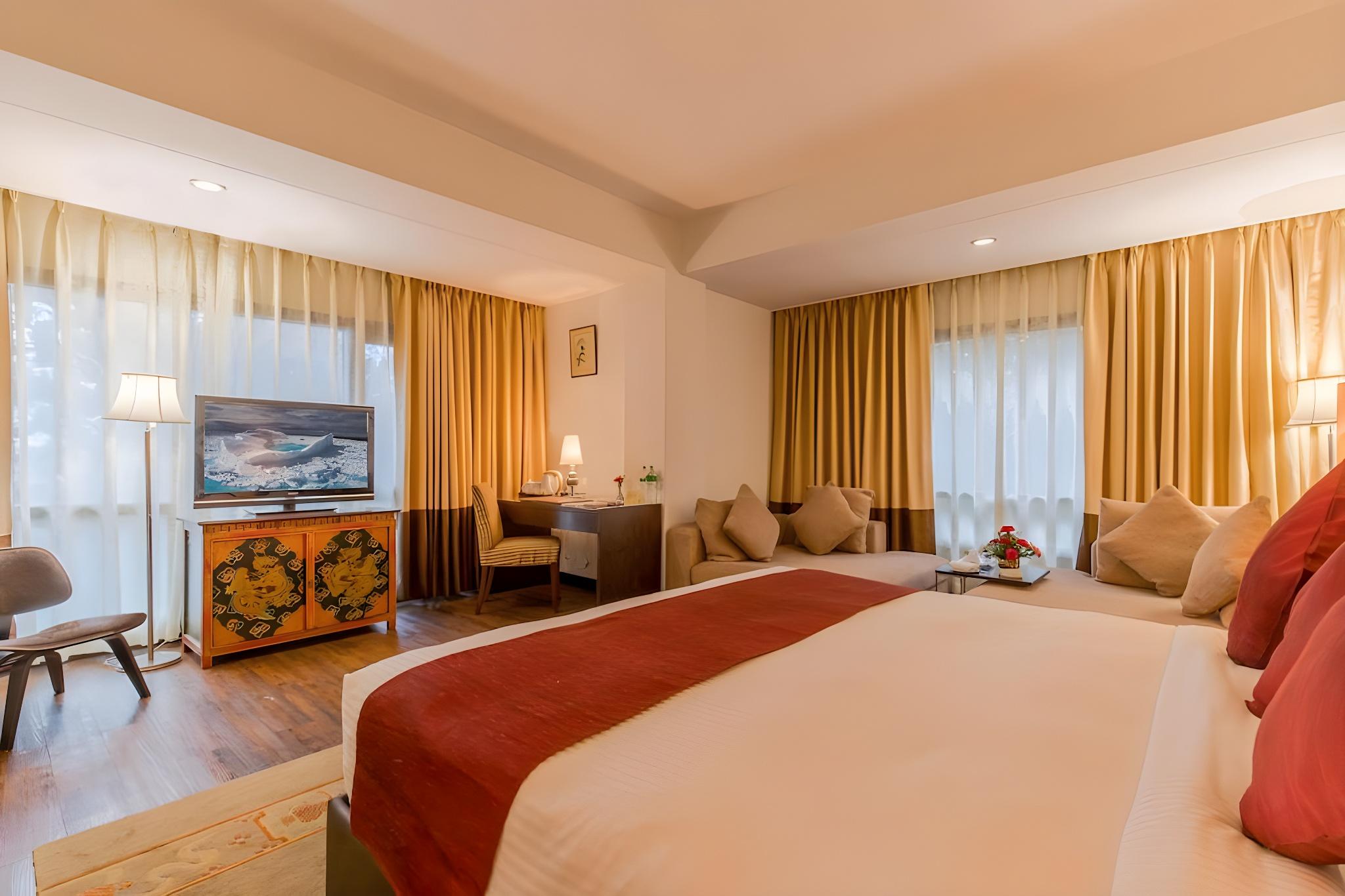 Executive, Double or Twin Bed, Sauna, Top Floor