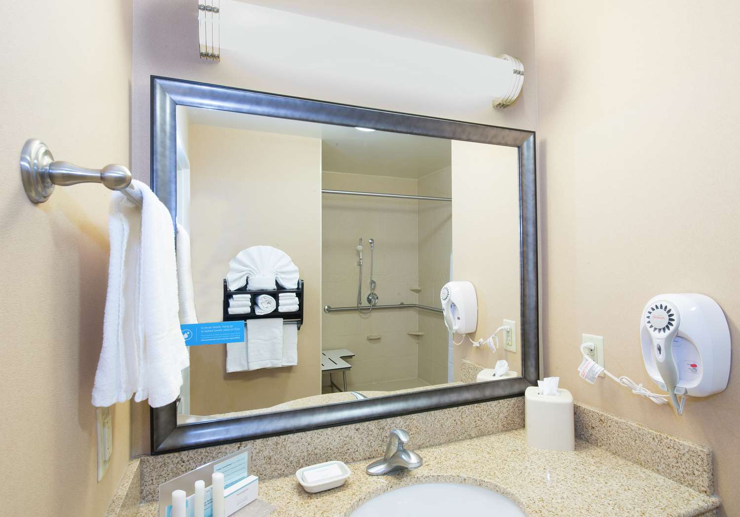 Hampton Inn And Suites Scottsboro 43/44