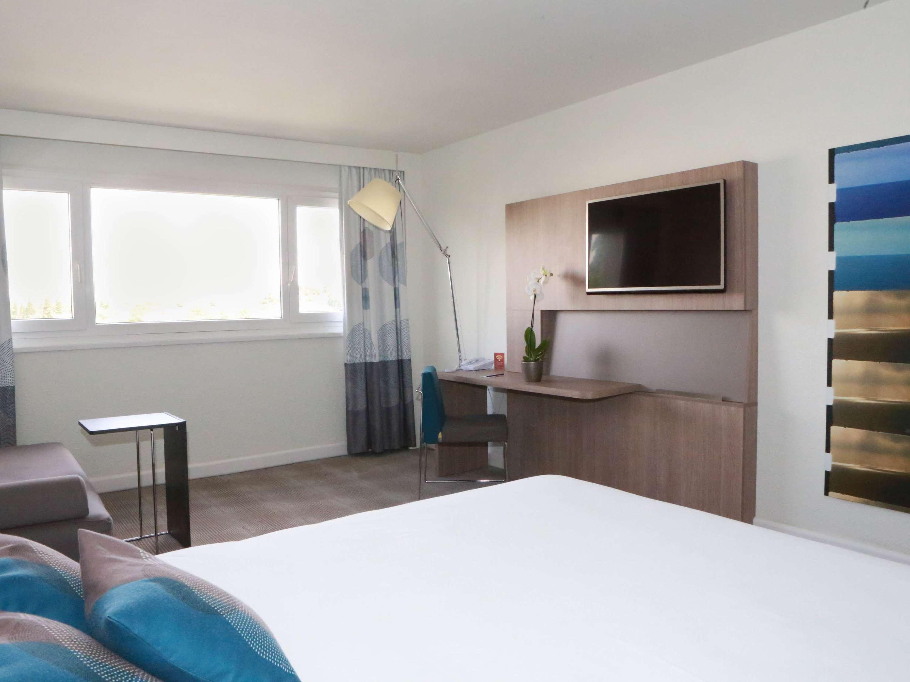 SUPERIOR, FAMILY, DOUBLE BED, WITH EXTRA BED, BATHTUB